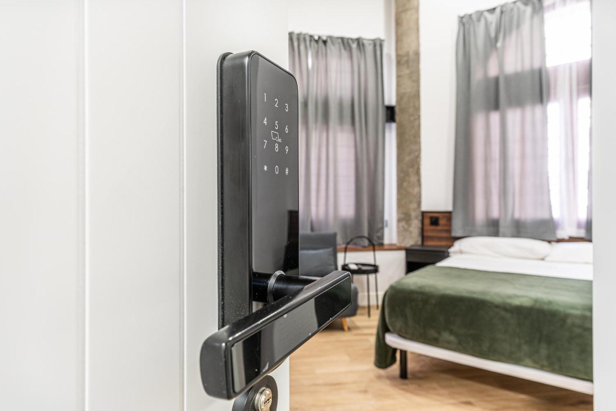 Vr Obregon Apartments Madrid Eksteriør bilde